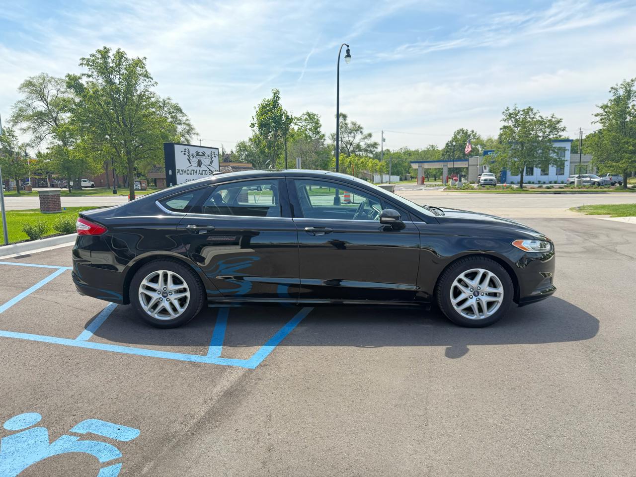 Ford Fusion SE 2016