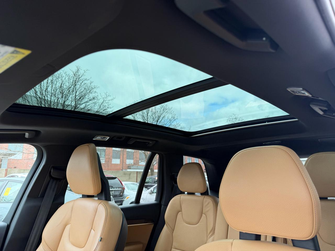 Volvo XC90 T6 Momentum AWD 2017