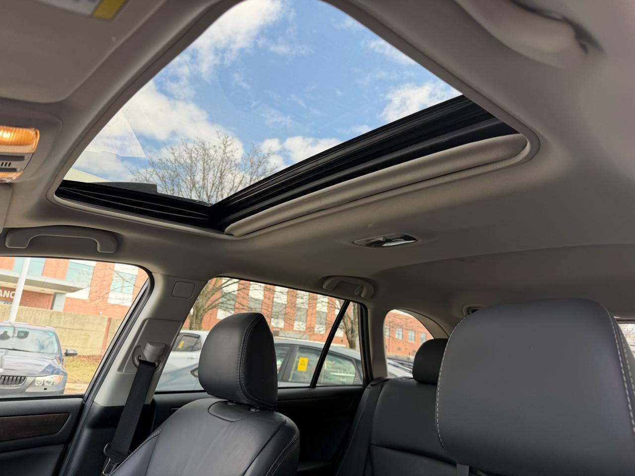 Subaru Outback 2.5i Limited 2019