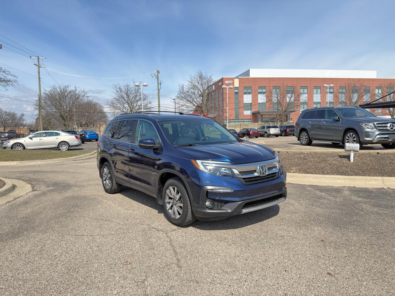 Honda Pilot EX-L w/Navigation and RES AWD 2019