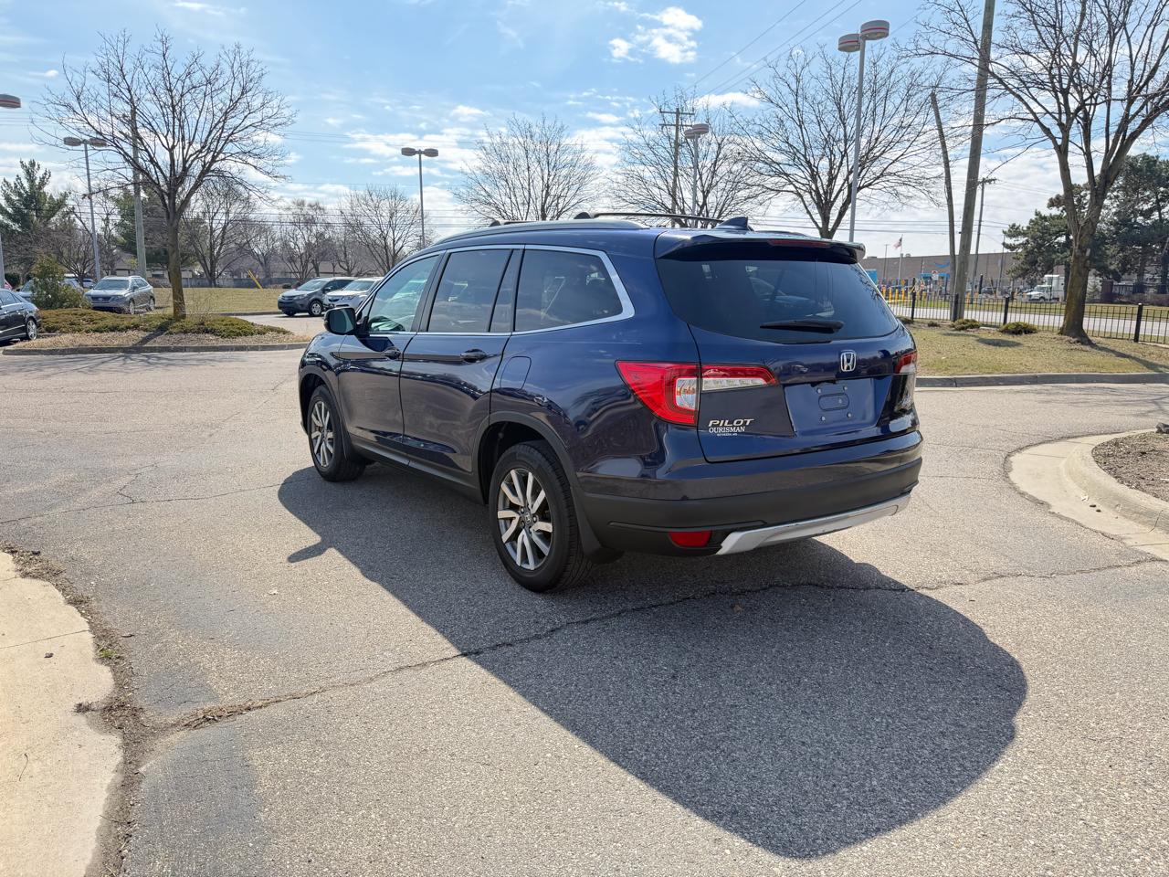 Honda Pilot EX-L w/Navigation and RES AWD 2019