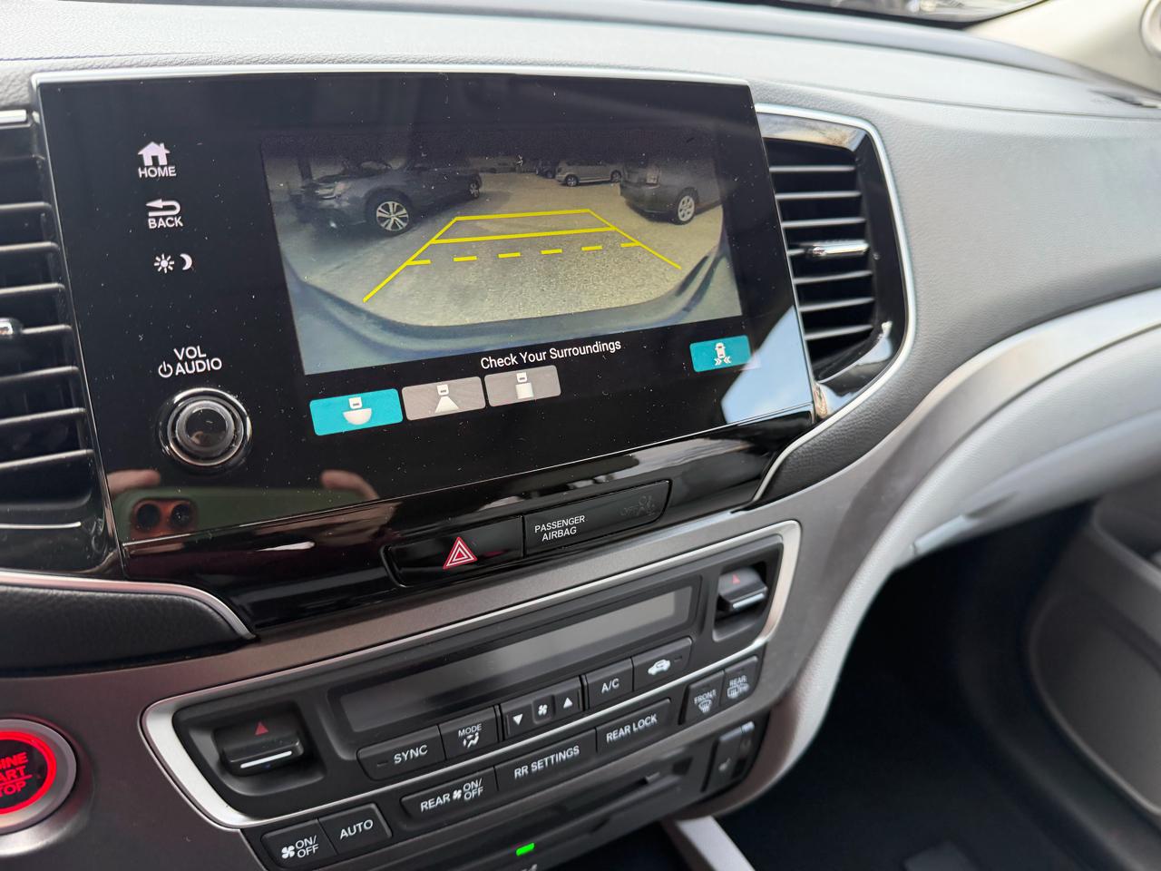 Honda Pilot EX-L w/Navigation and RES AWD 2019