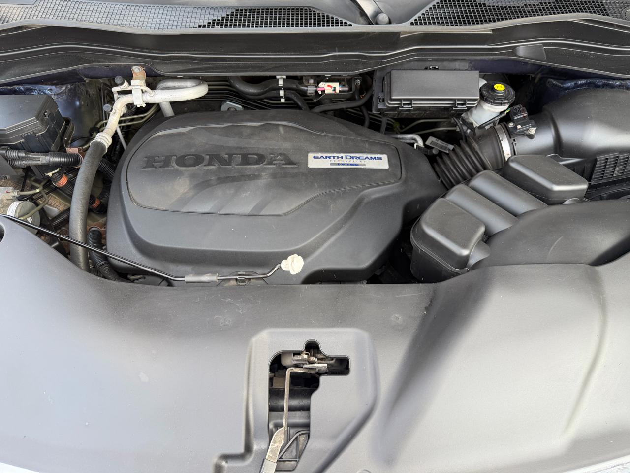 Honda Pilot EX-L w/Navigation and RES AWD 2019