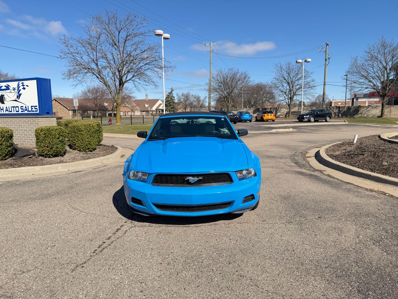 Ford Mustang V6 Premium Convertible 2010