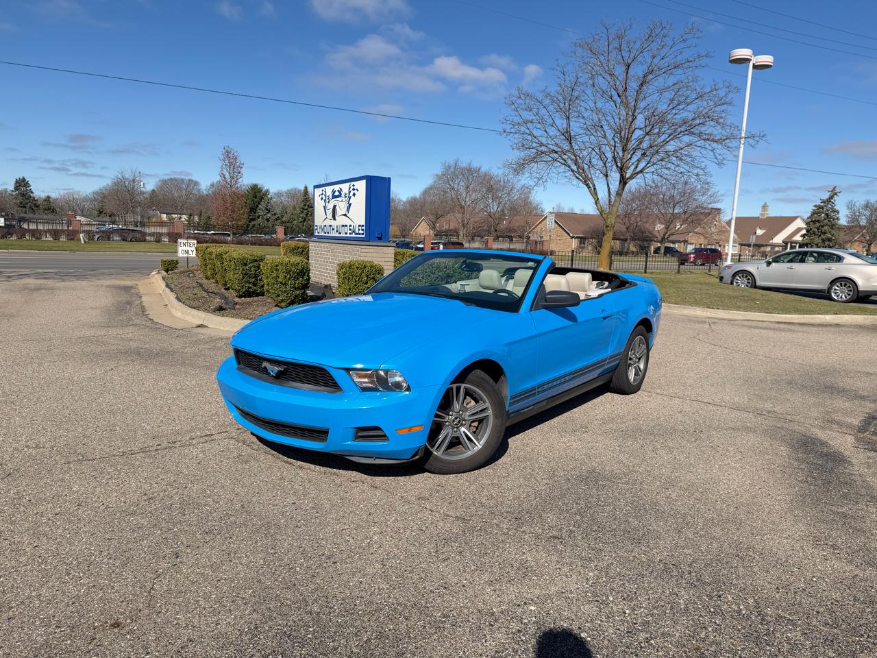 Ford Mustang V6 Premium Convertible 2010