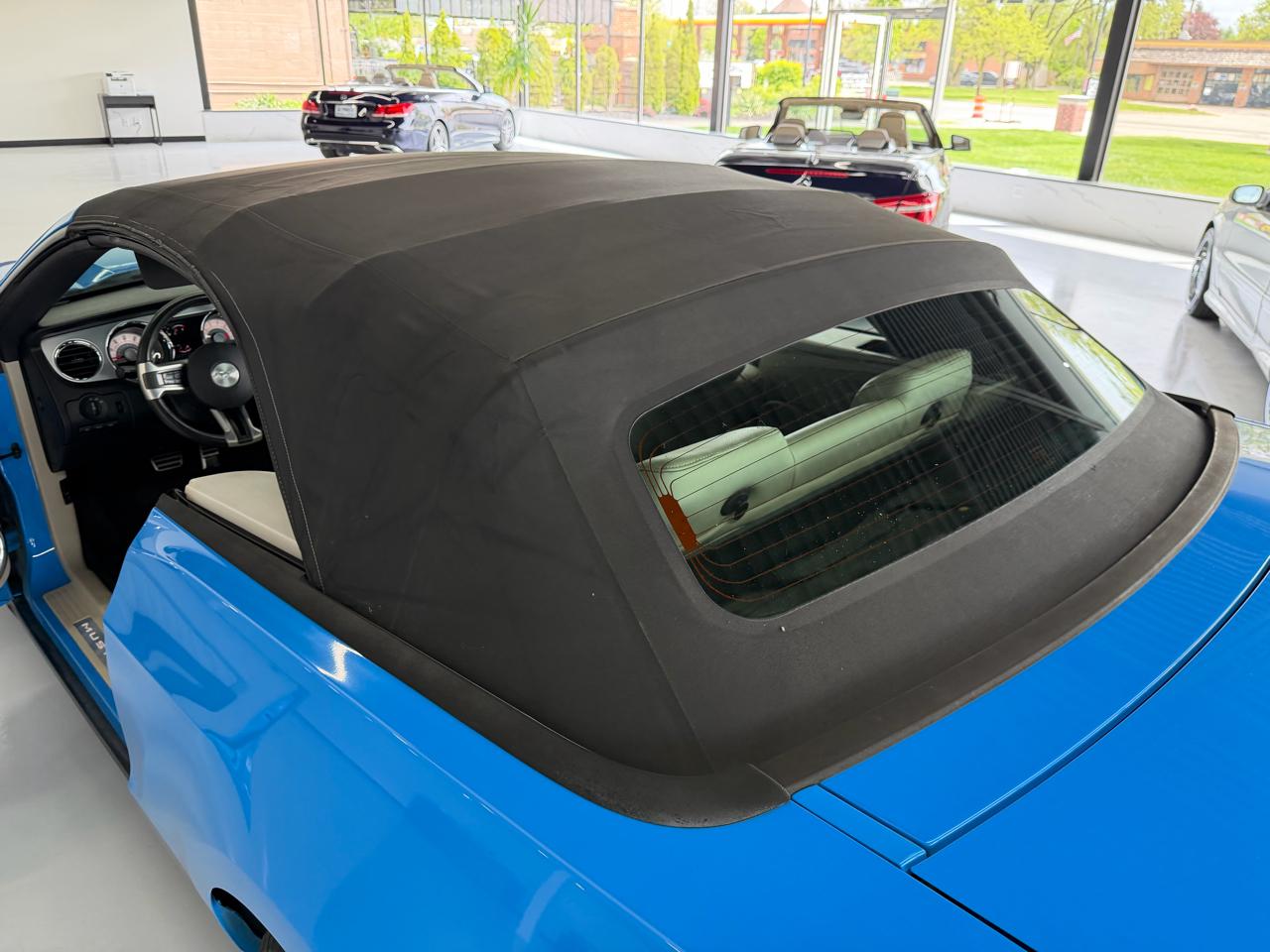Ford Mustang V6 Premium Convertible 2010