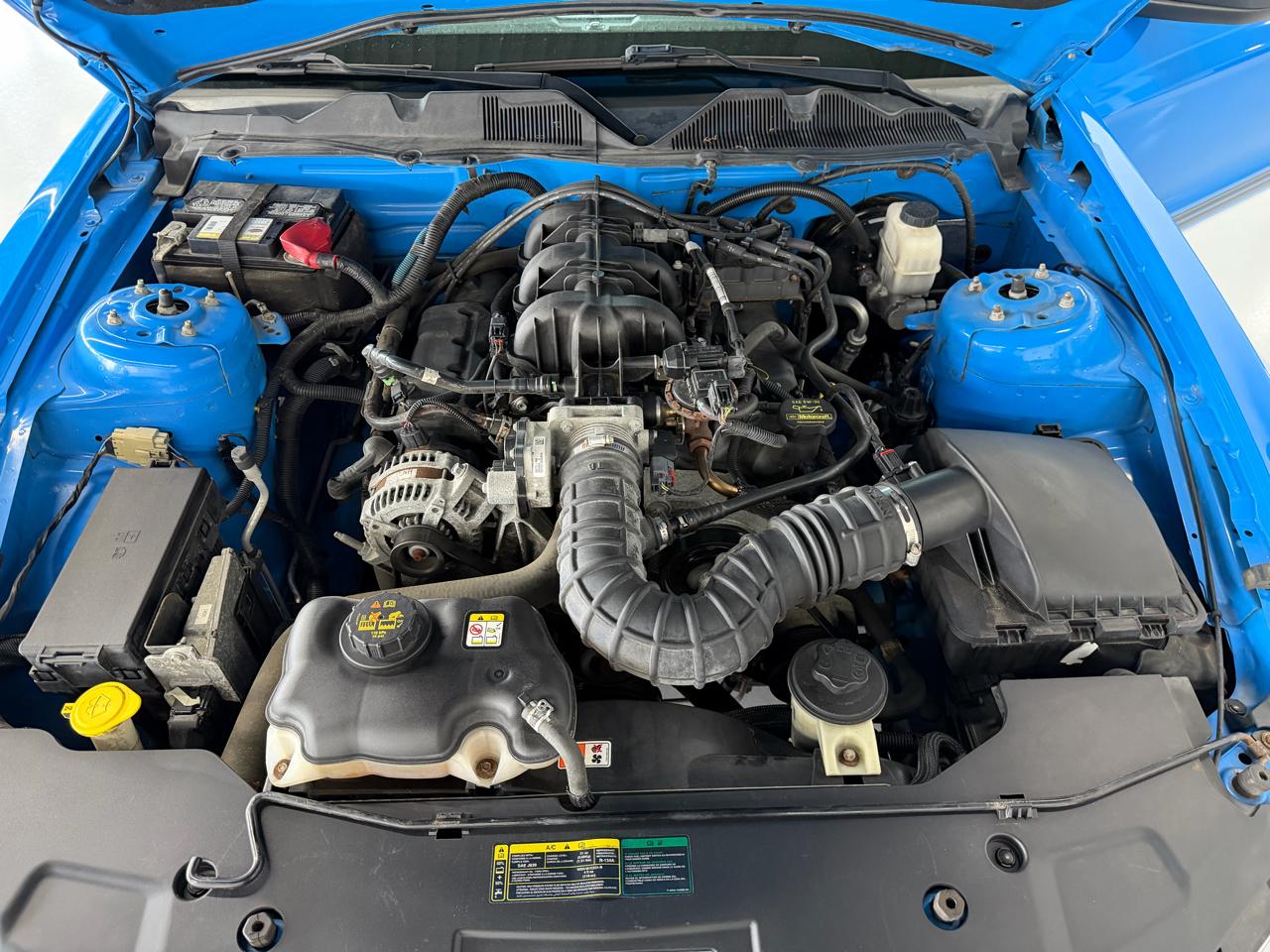 Ford Mustang V6 Premium Convertible 2010