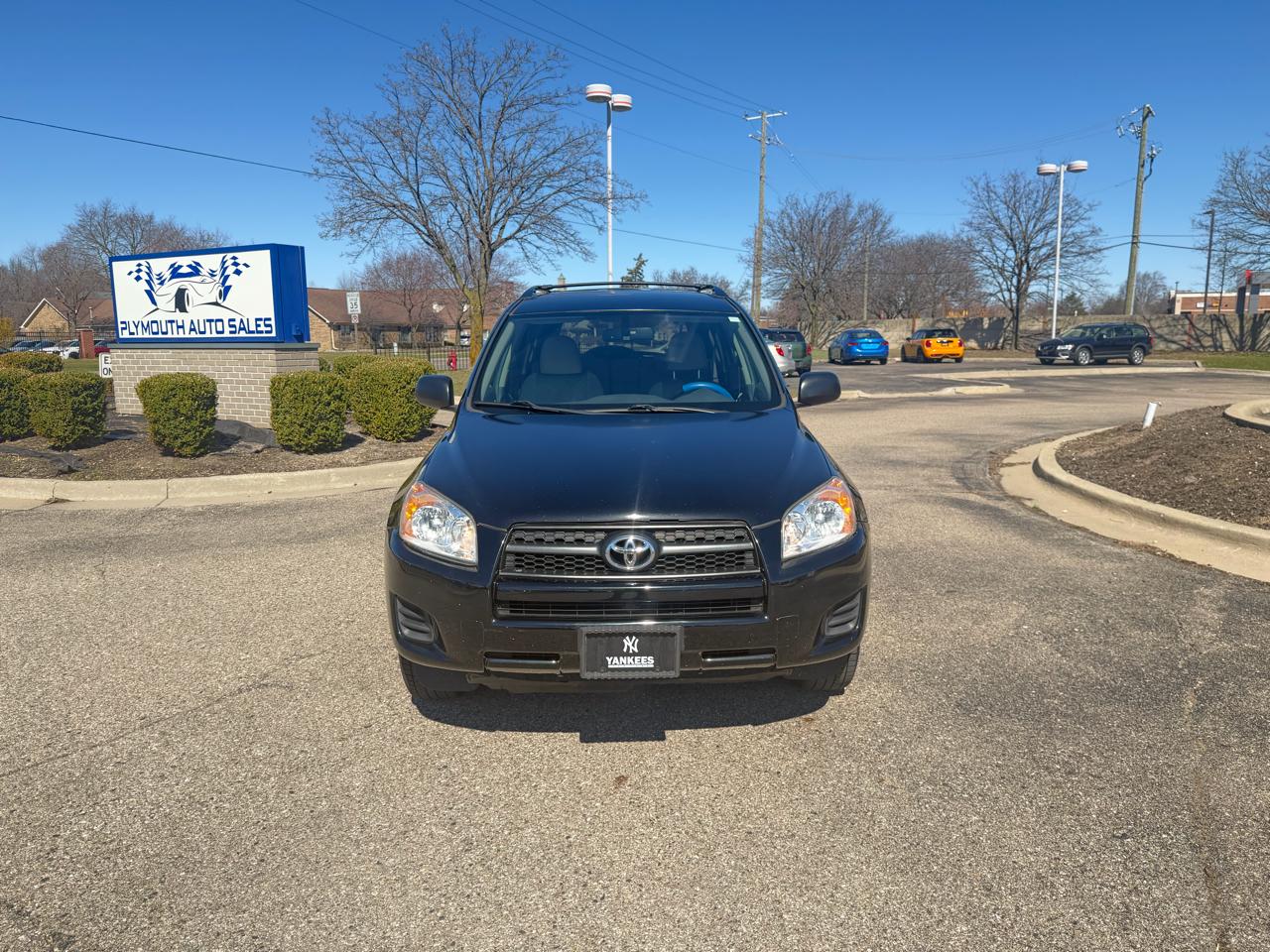 Toyota RAV4 Base I4 4WD with 3rd Row 2011