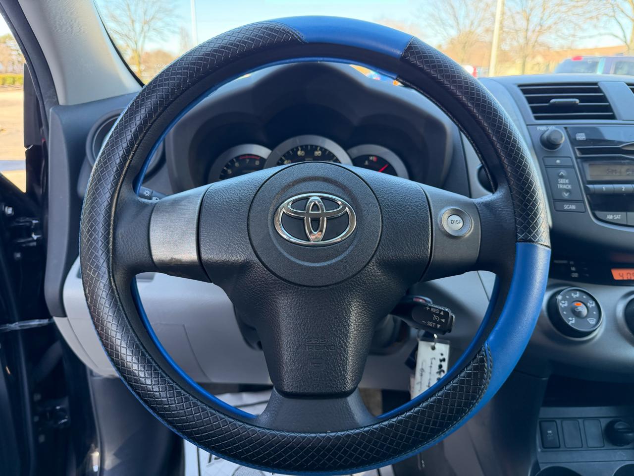 Toyota RAV4 Base I4 4WD with 3rd Row 2011