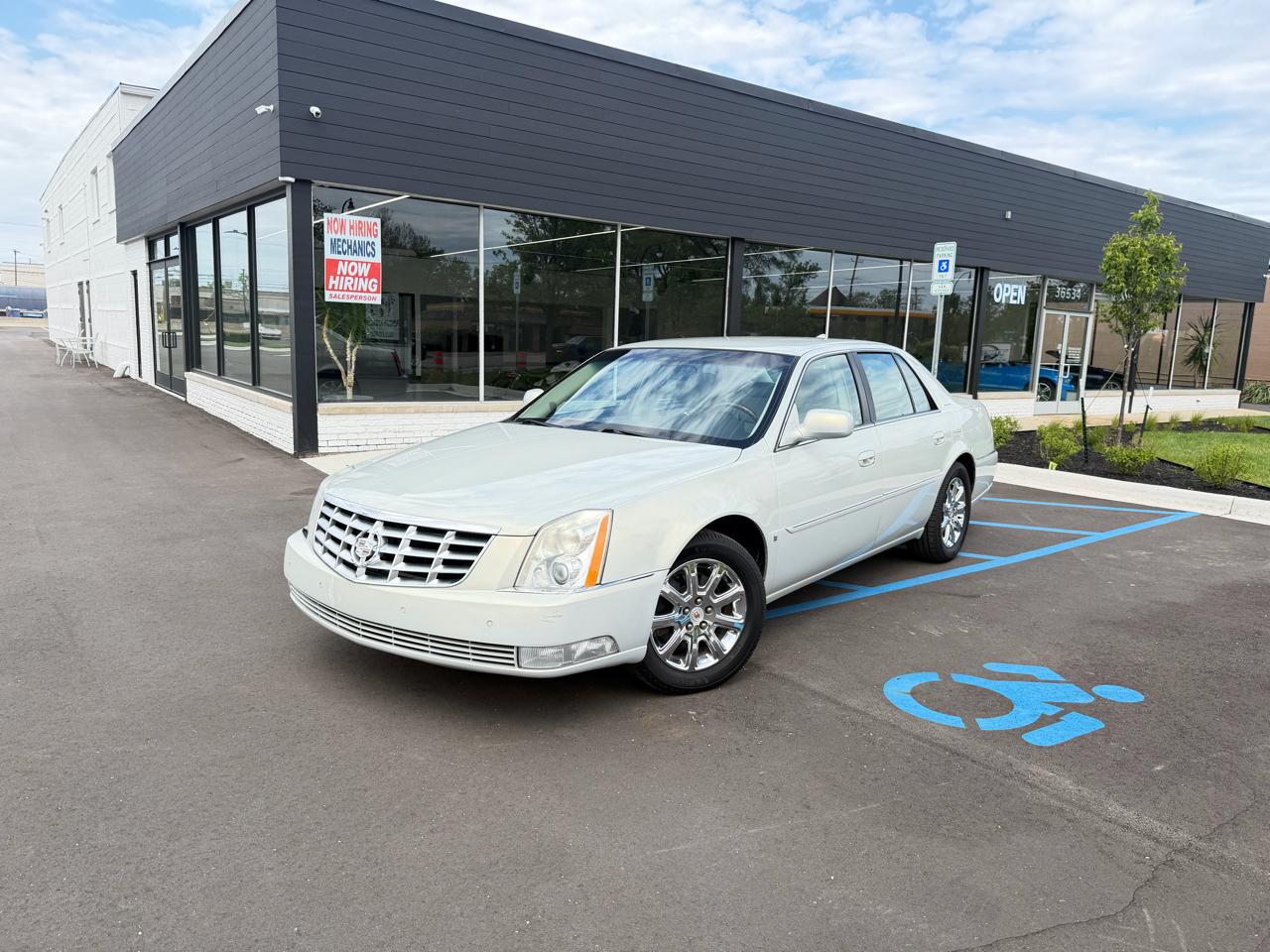 2009 Cadillac DTS 