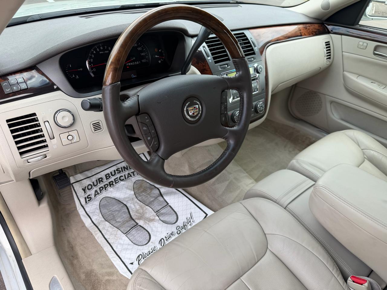 Cadillac DTS  2009