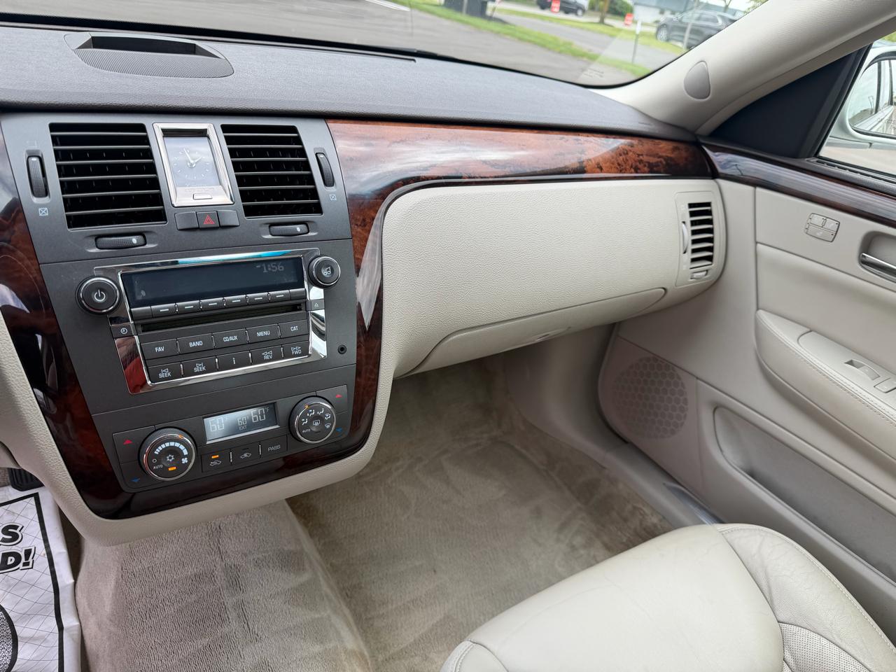 Cadillac DTS  2009