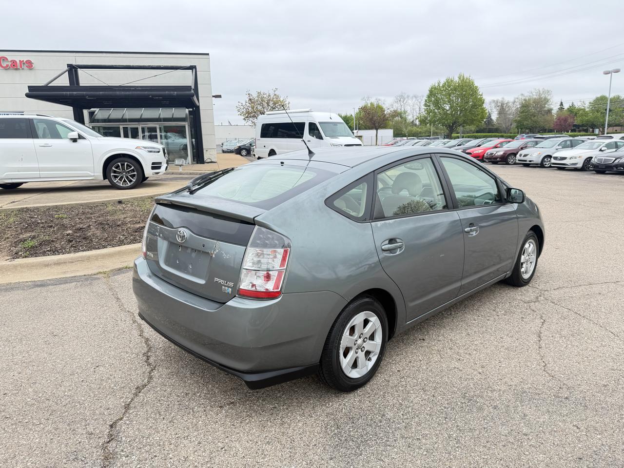 Toyota Prius 4-Door Liftback 2005