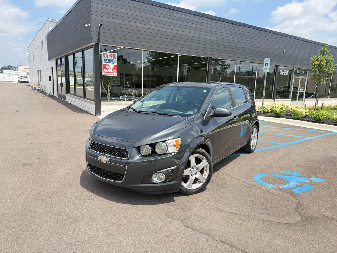 2014 Chevrolet Sonic LTZ Auto 5-Door