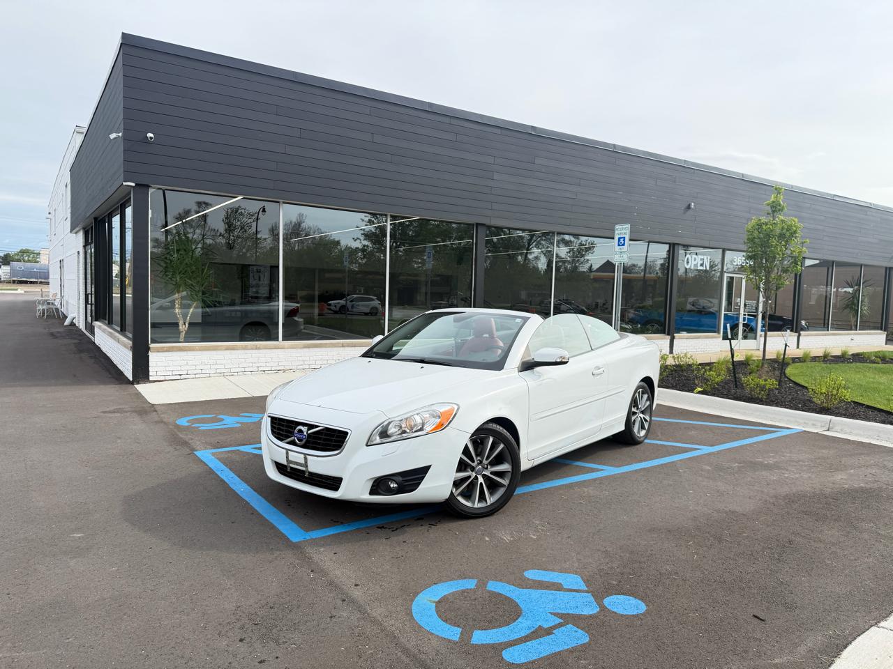 Volvo C70 T5 2012