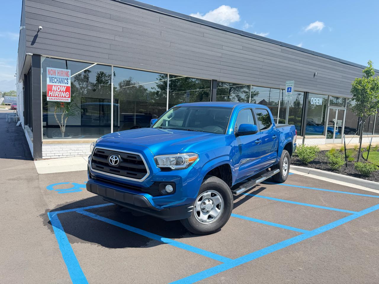 2016 Toyota Tacoma SR5 Double Cab Long Bed V6 6AT 4WD
