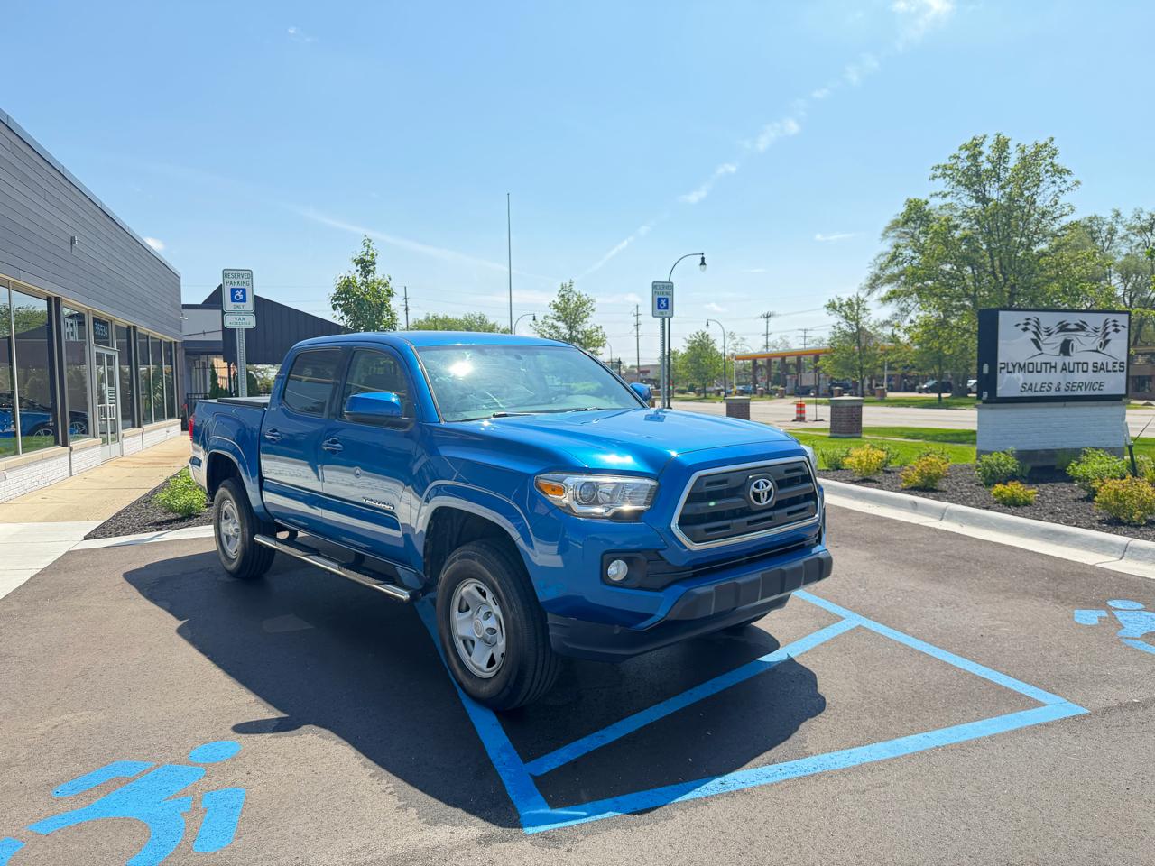 Toyota Tacoma SR5 Double Cab Long Bed V6 6AT 4WD 2016