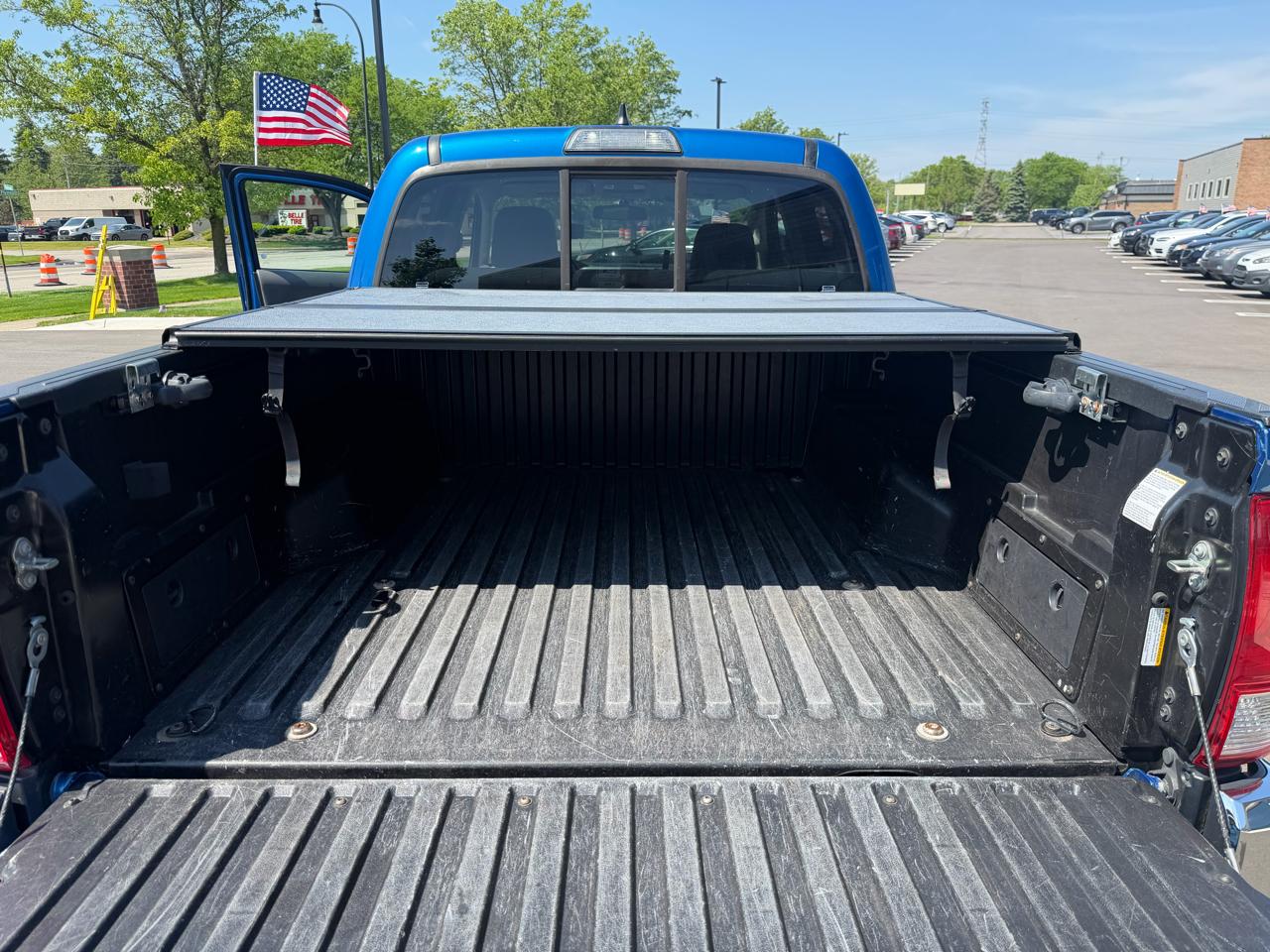 Toyota Tacoma SR5 Double Cab Long Bed V6 6AT 4WD 2016