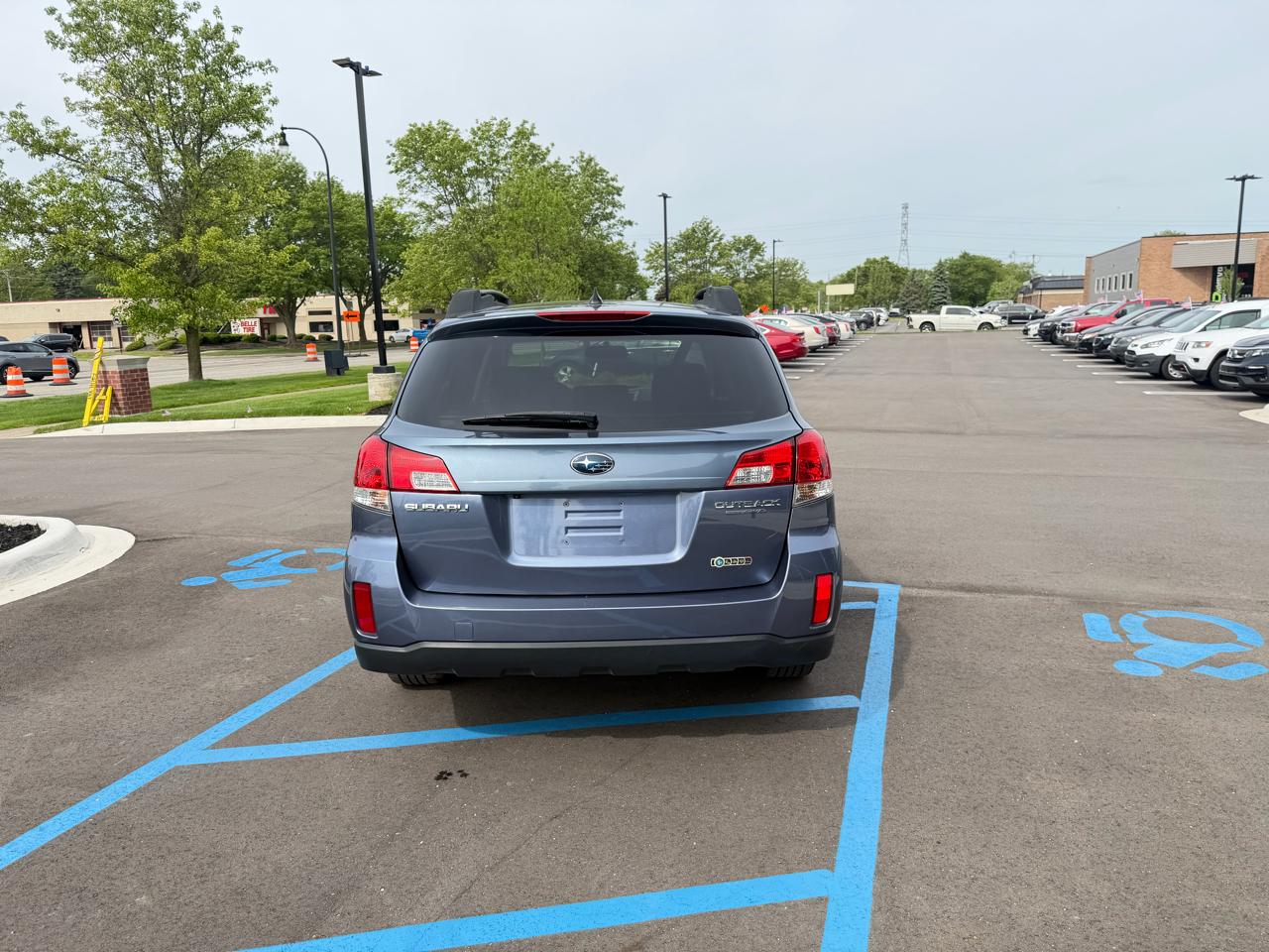 Subaru Outback 2.5i Premium 2014
