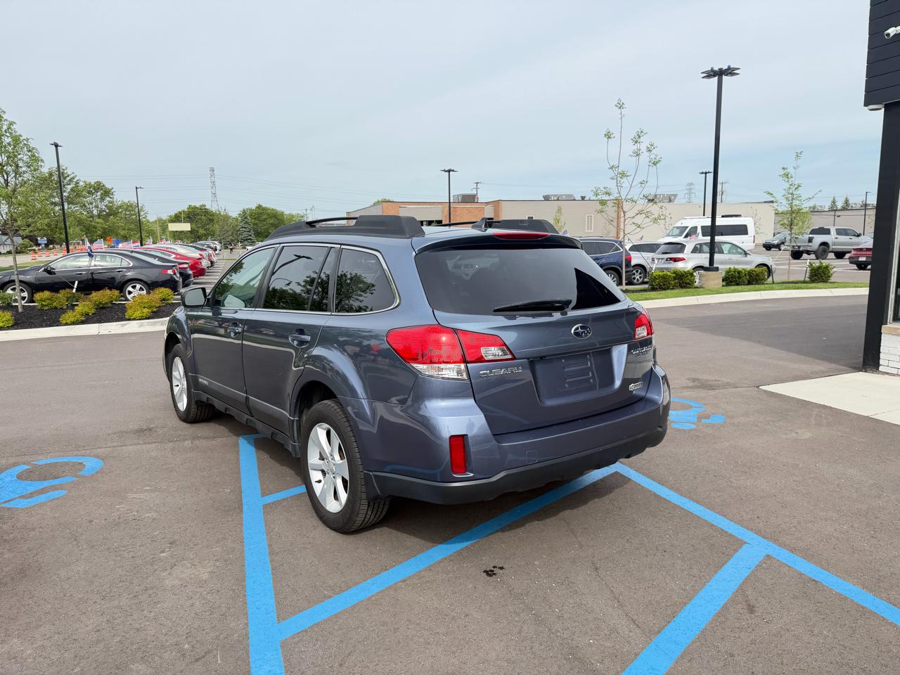 Subaru Outback 2.5i Premium 2014