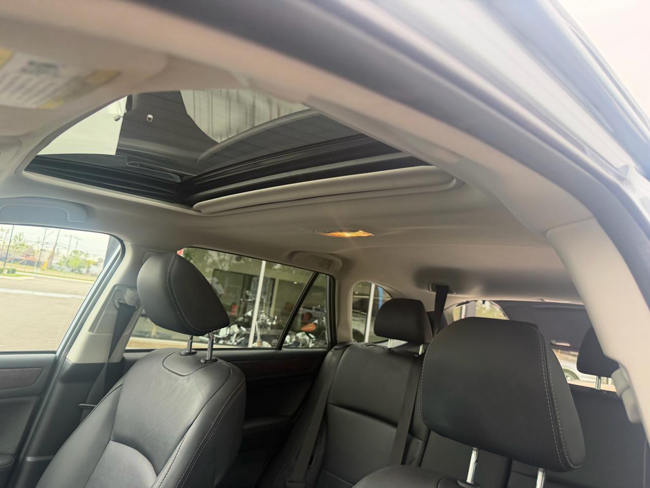 Subaru Outback 2.5i Limited 2017