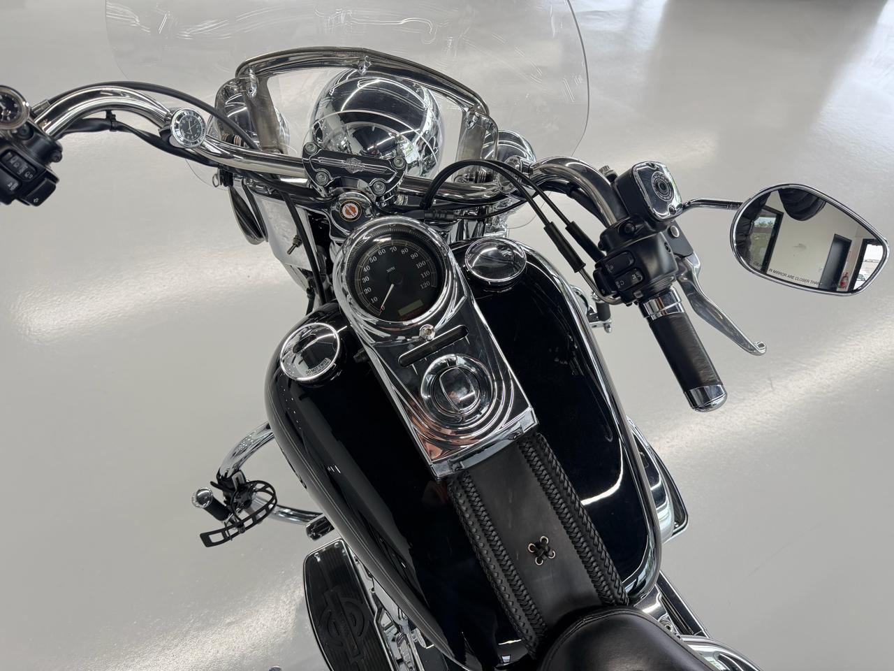 Harley-Davidson FLSTFI  2004