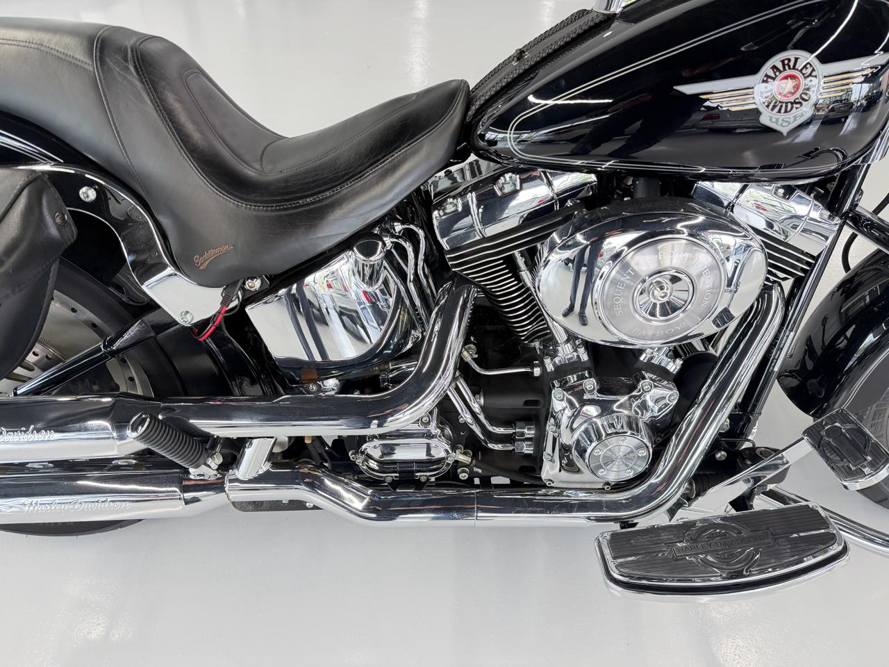 Harley-Davidson FLSTFI  2004
