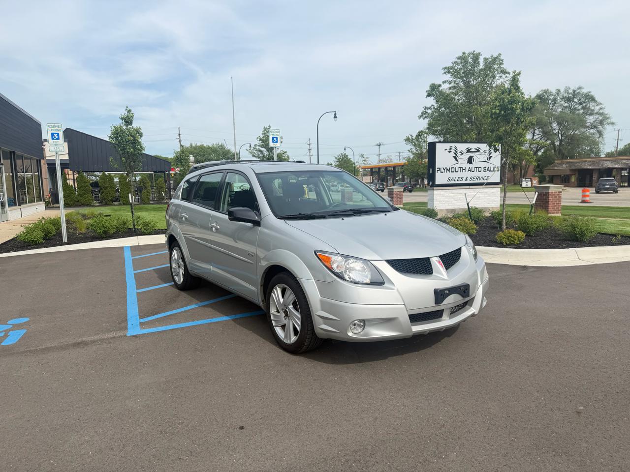 Pontiac Vibe Base 2004