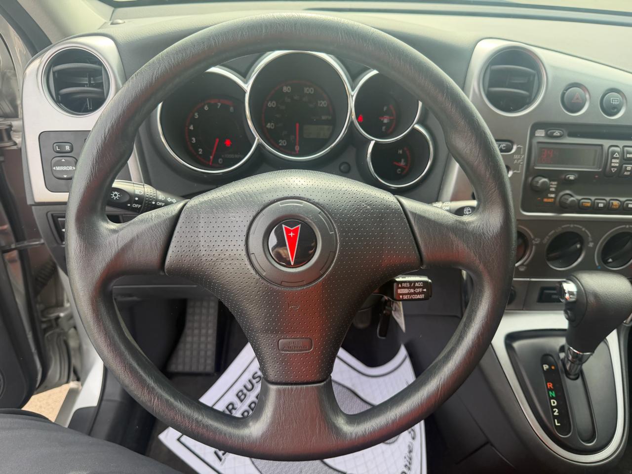 Pontiac Vibe Base 2004