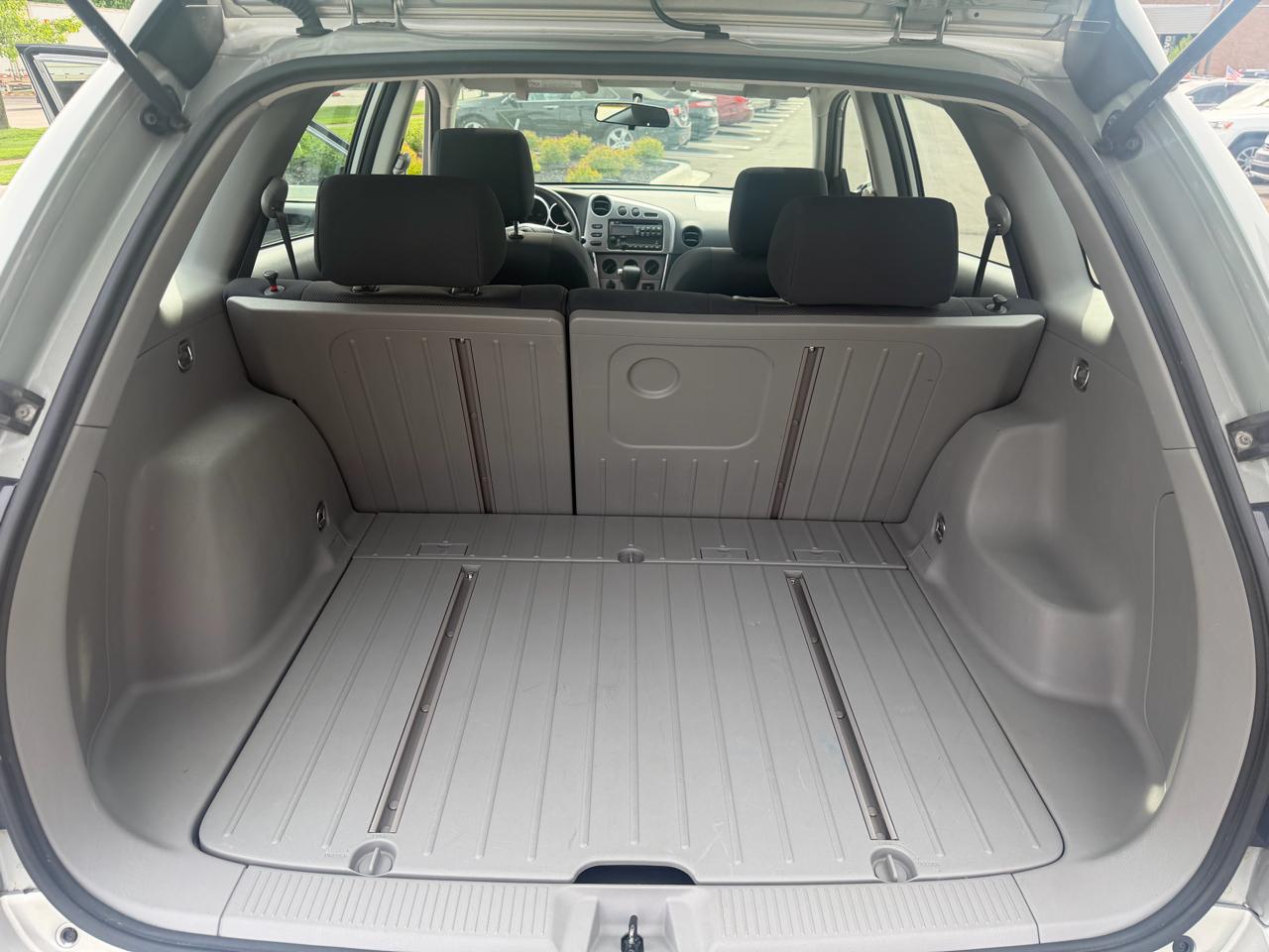 Pontiac Vibe Base 2004