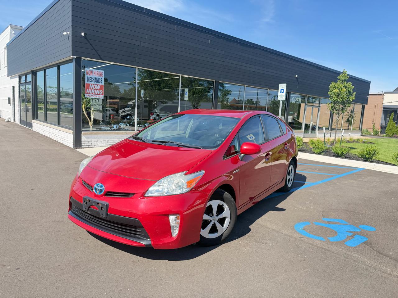2014 Toyota Prius Four's photo