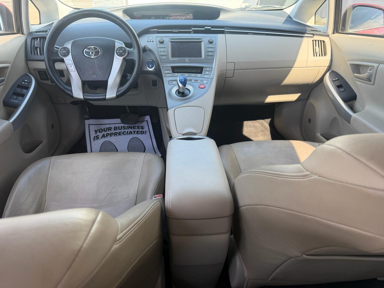 Toyota Prius Five 2014