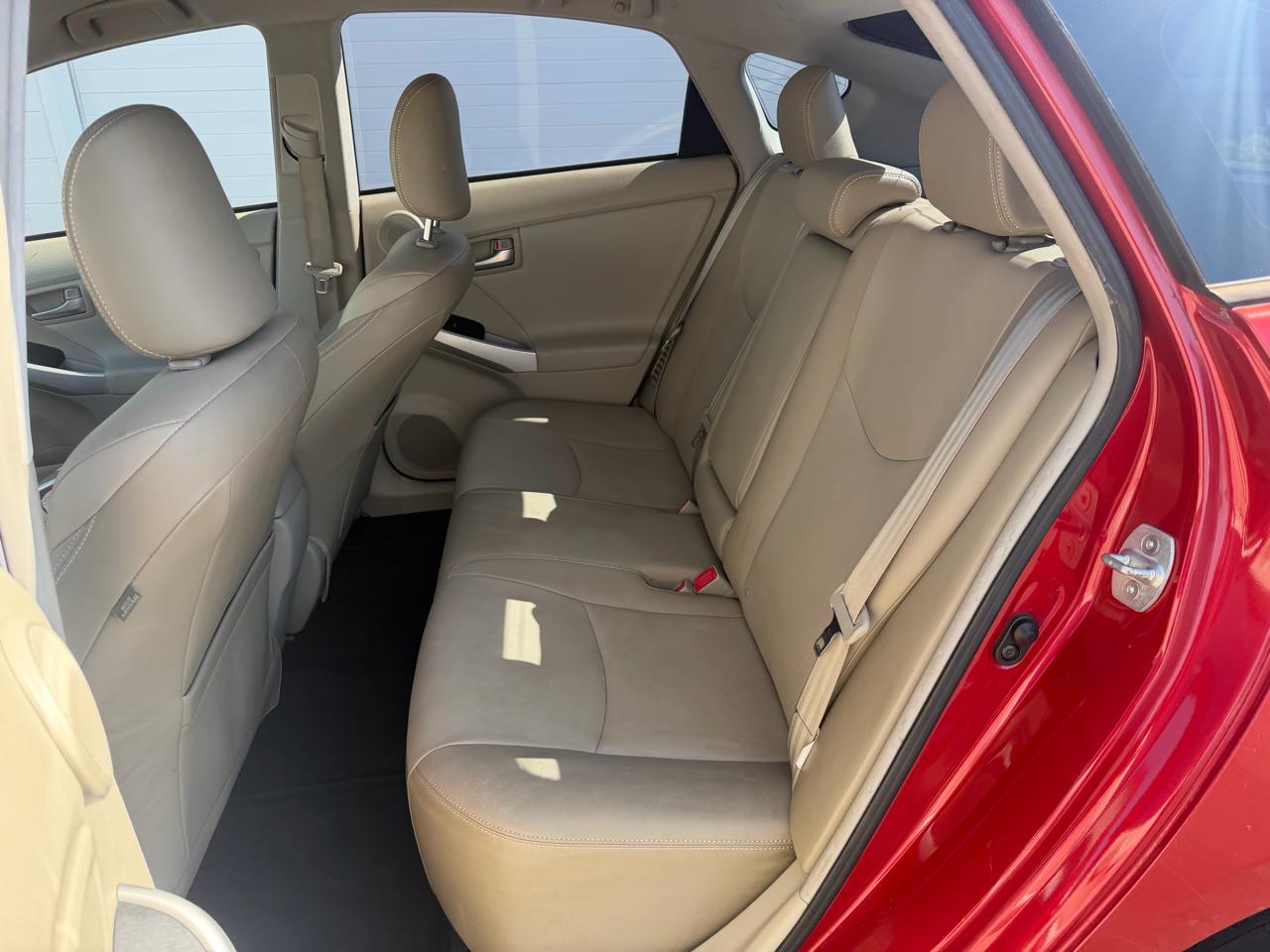 Toyota Prius Five 2014