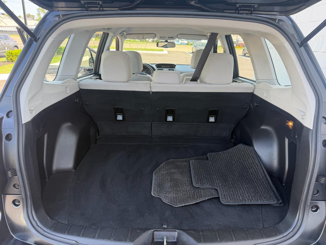 Subaru Forester 2.5i 2014