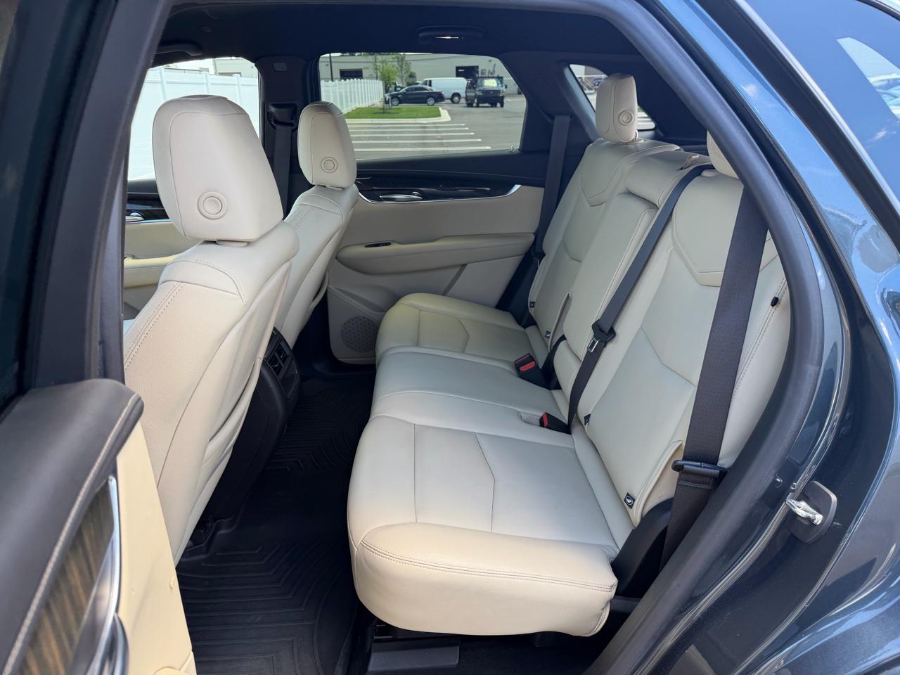 Cadillac XT5 Base 2019