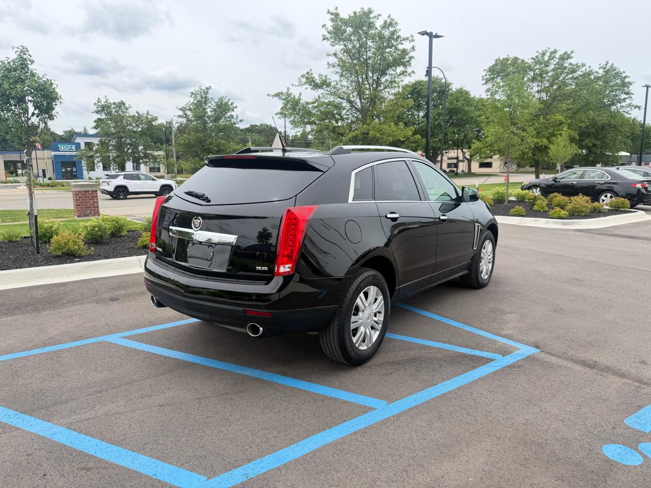 Cadillac SRX Luxury Collection 2013