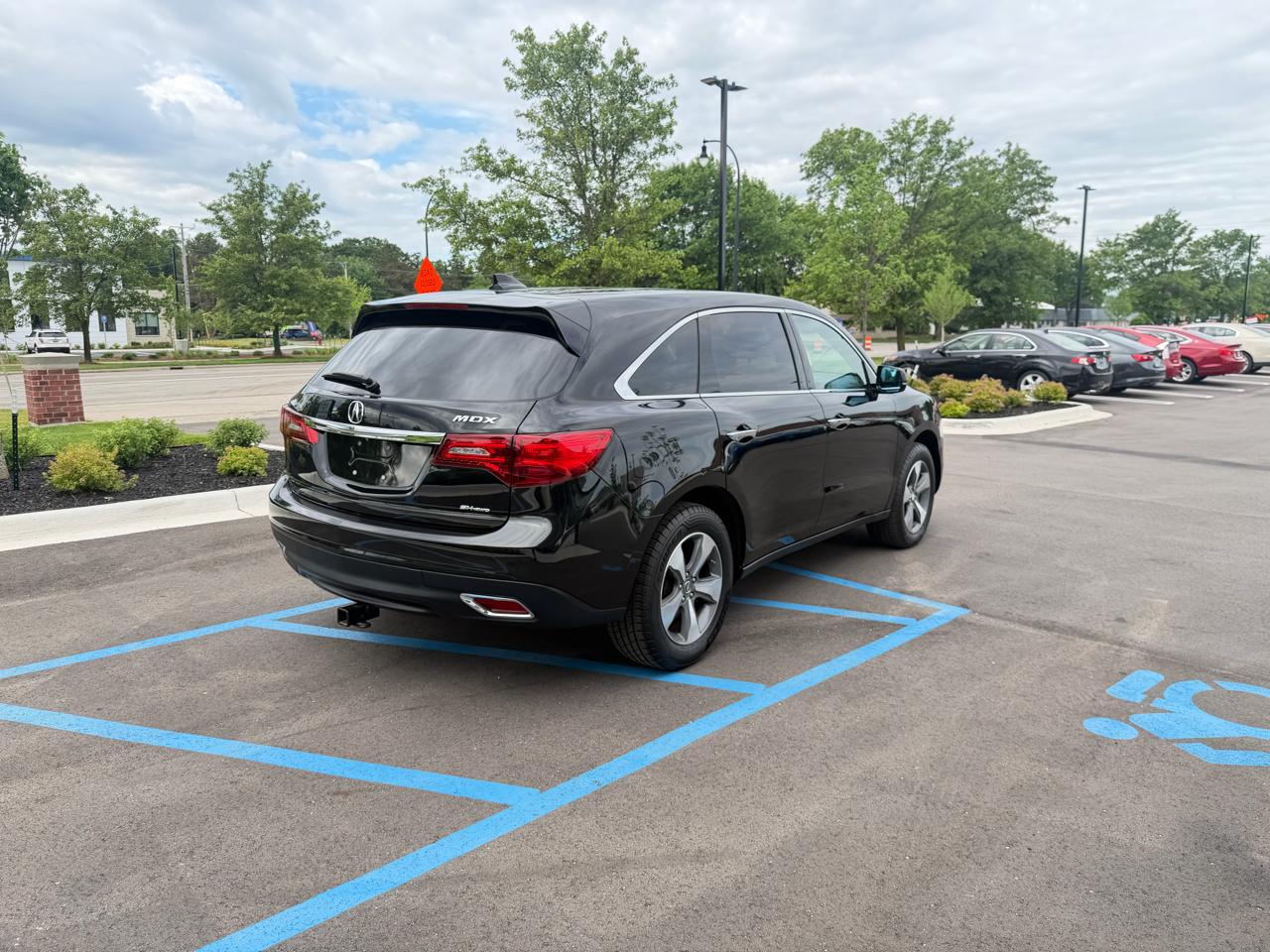 Acura MDX SH-AWD 9-Spd AT 2016