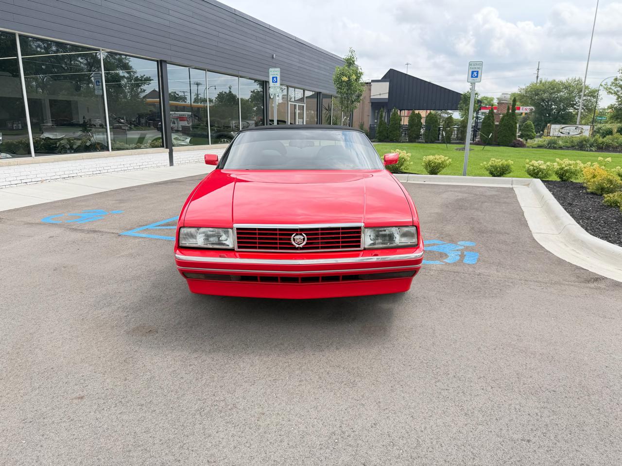 Cadillac Allante Base 1992
