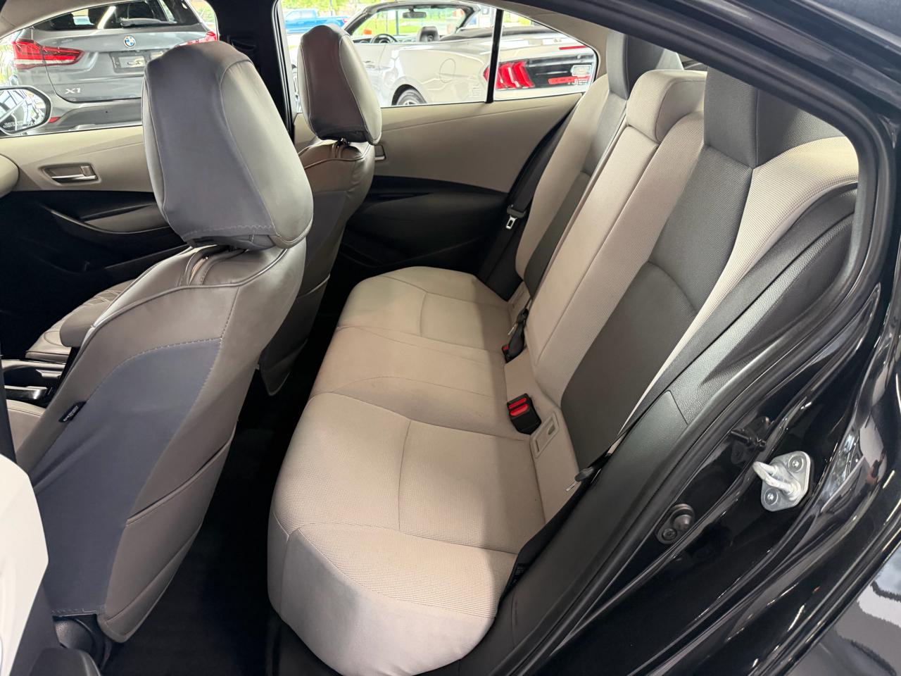 Toyota Corolla LE 2021