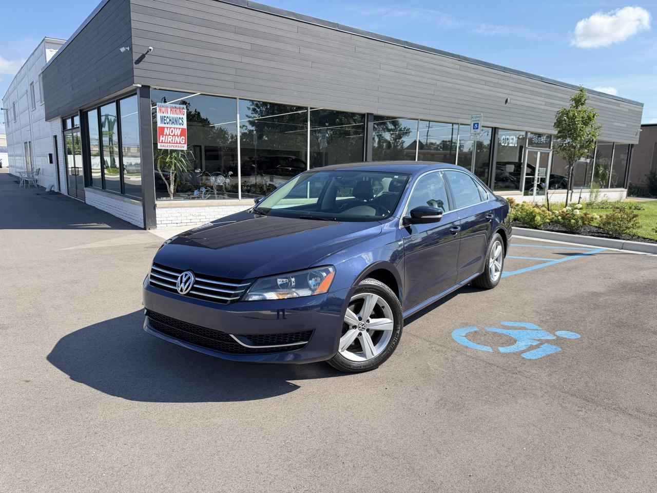 2014 Volkswagen Passat S