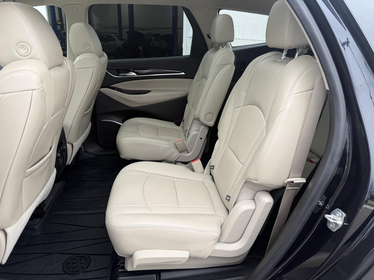 Buick Enclave Essence FWD 2020