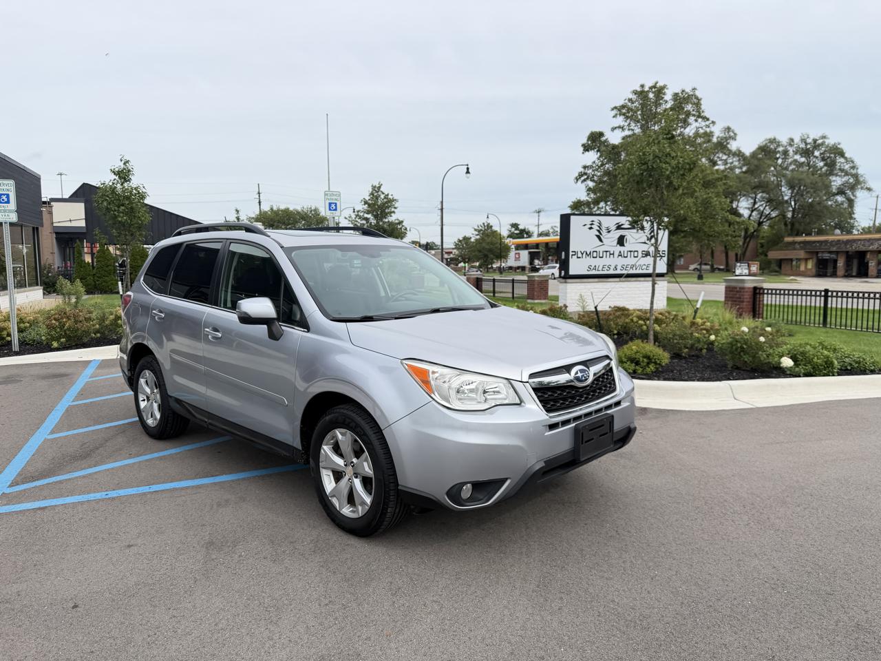 Subaru Forester 2.5i Touring 2014