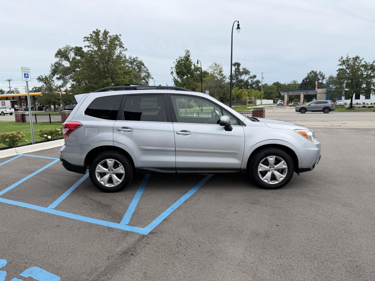Subaru Forester 2.5i Touring 2014
