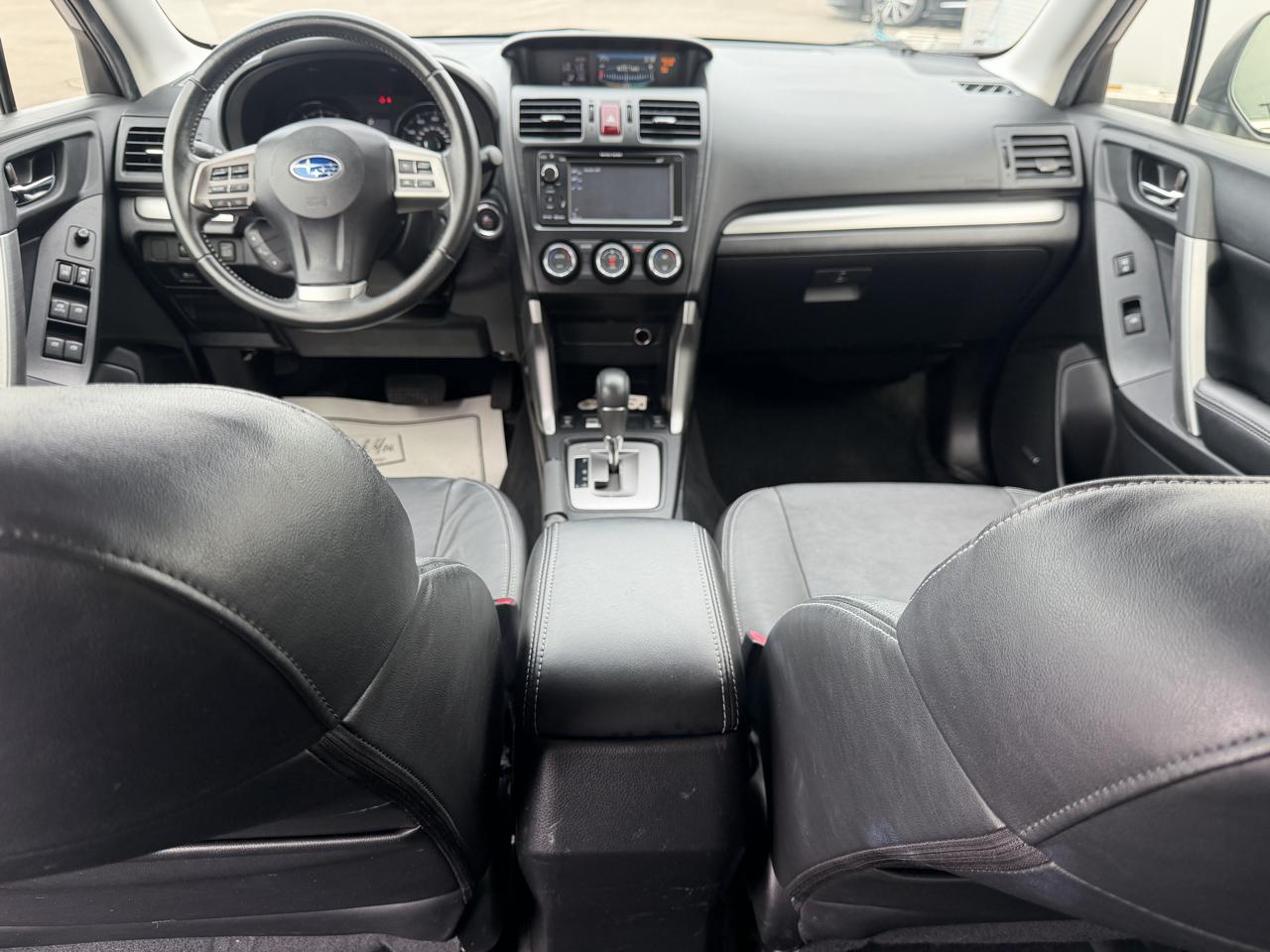 Subaru Forester 2.5i Touring 2014