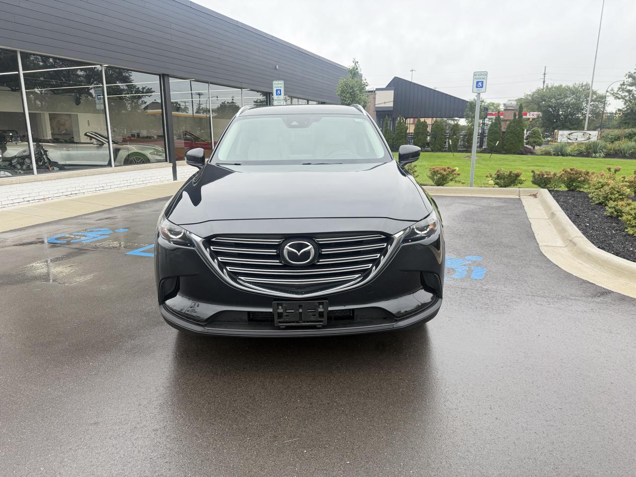 Mazda CX-9 photo 2