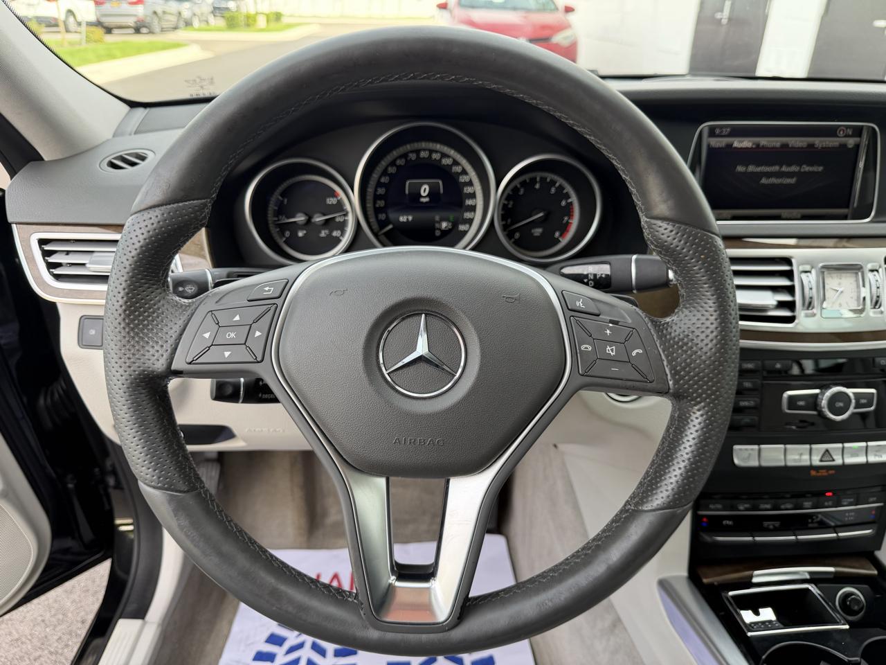 Mercedes-Benz E-Class Wagon E350 4MATIC Wagon 2015