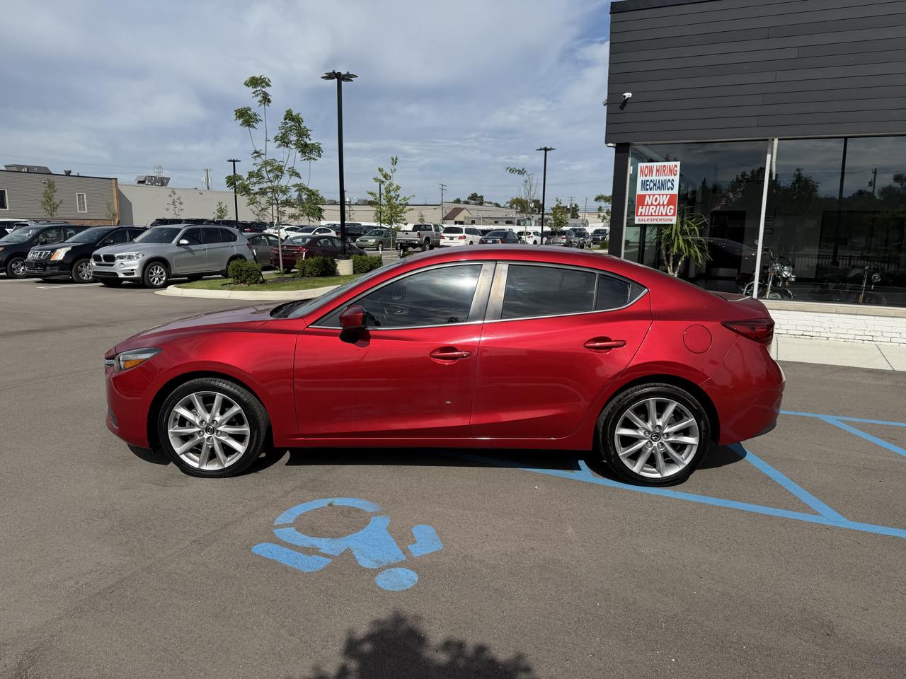 Mazda Mazda3 photo 8