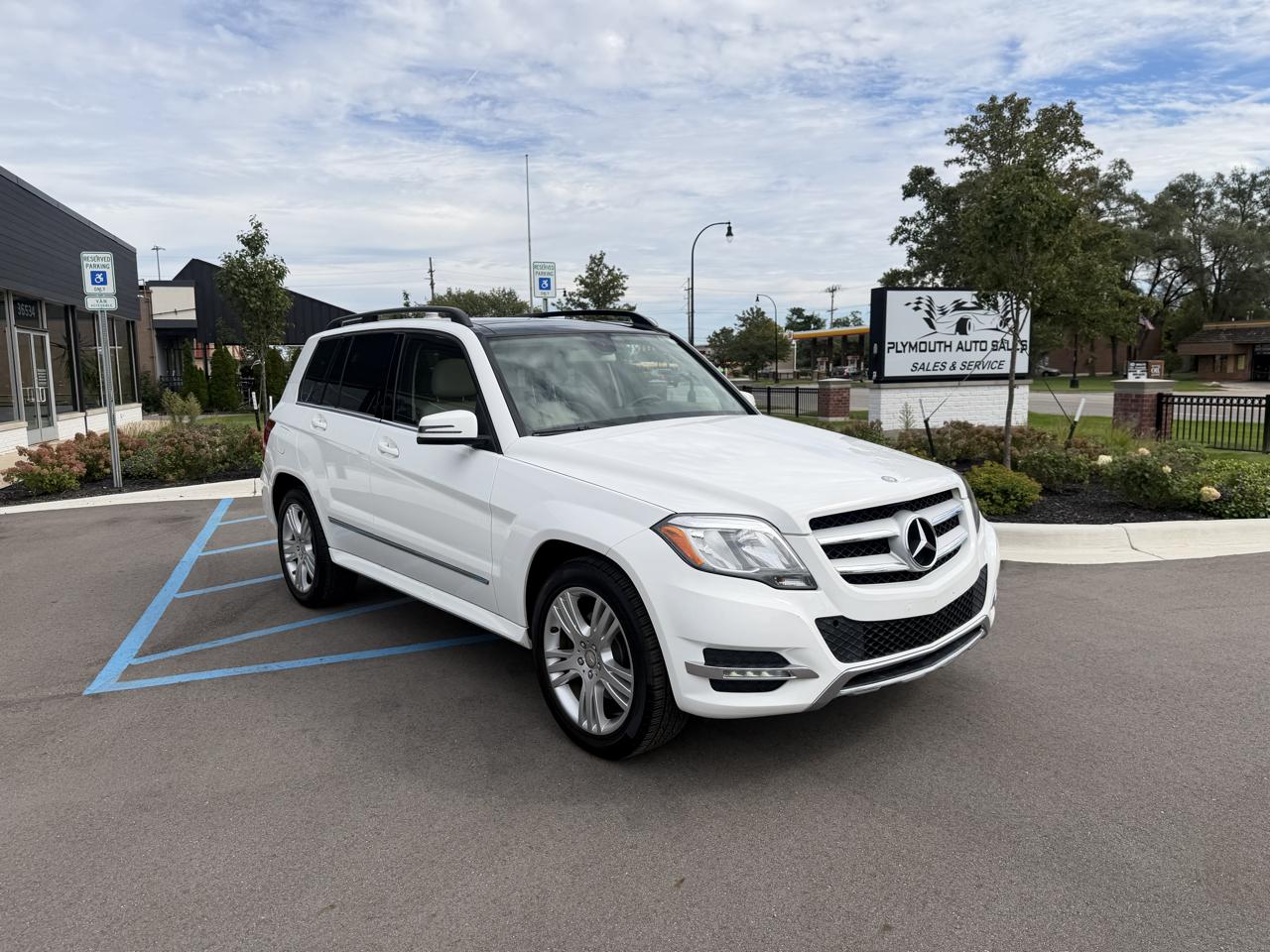 Mercedes-Benz GLK-Class photo 3