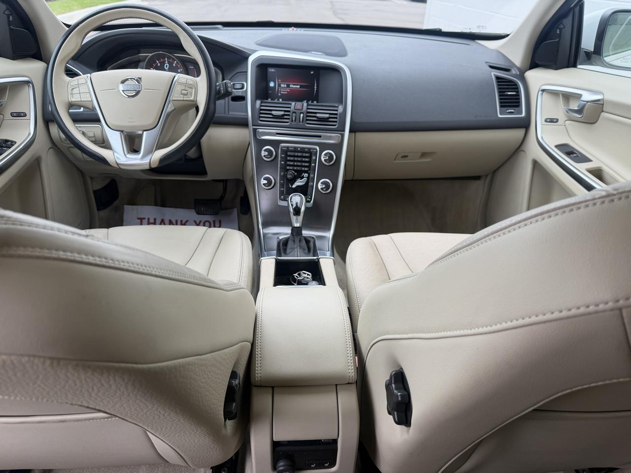 Volvo XC60 photo 10