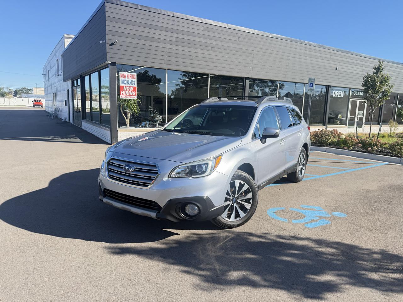 Subaru Outback photo 2